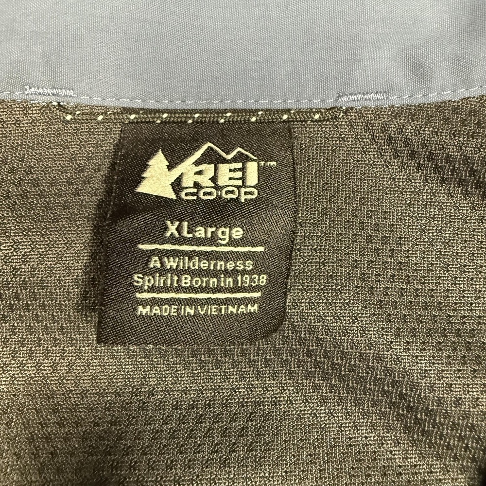 REI Co-op Shirt Mens XL Blue Nylon Short Sleeve Hiking Travel Outdoor Button Up - Picture 3 of 9